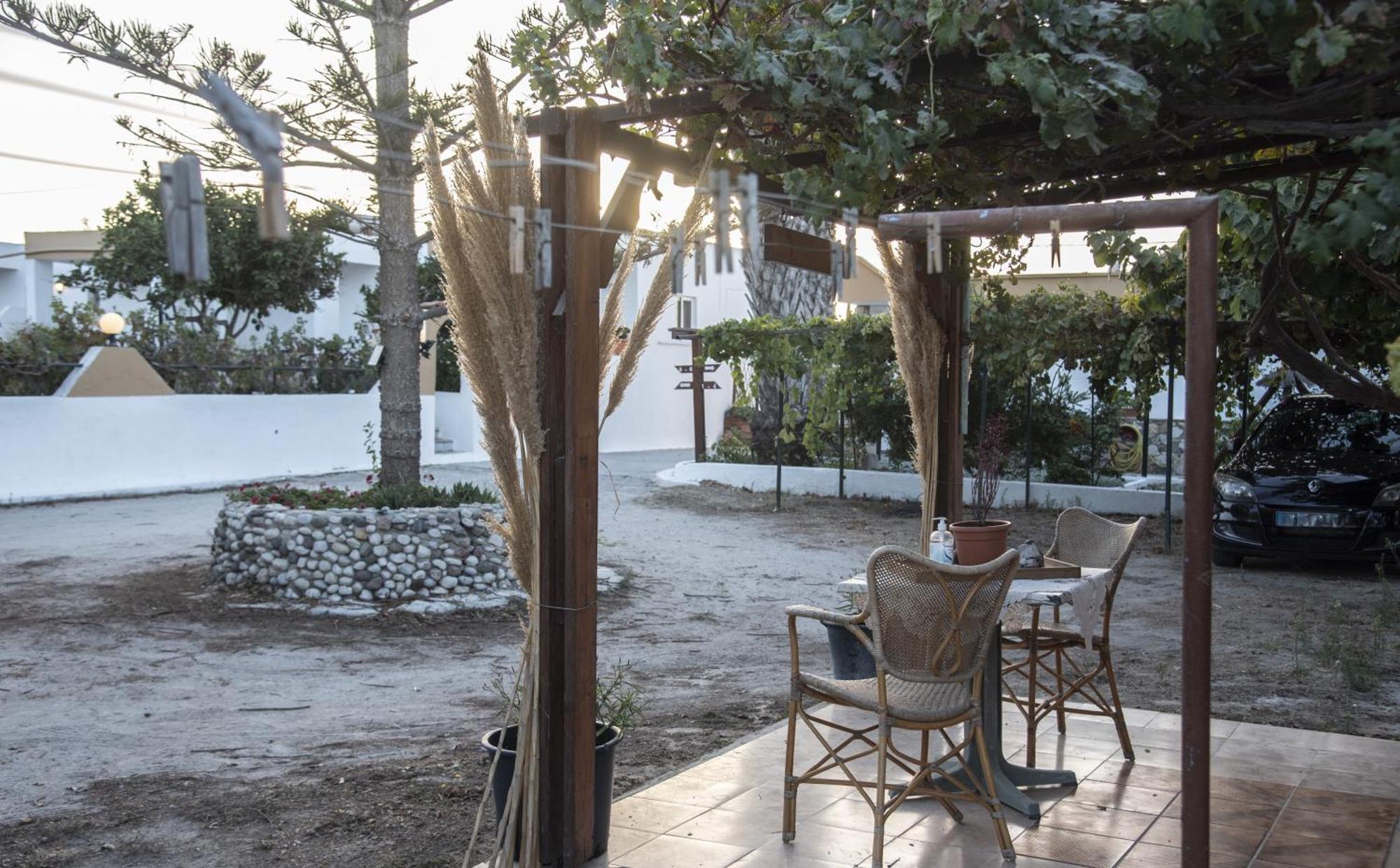 Nikos Studios Kéfalos Buitenkant foto
