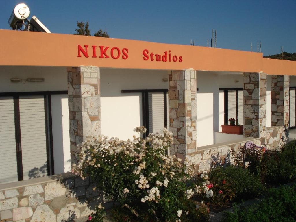 Nikos Studios Kéfalos Buitenkant foto